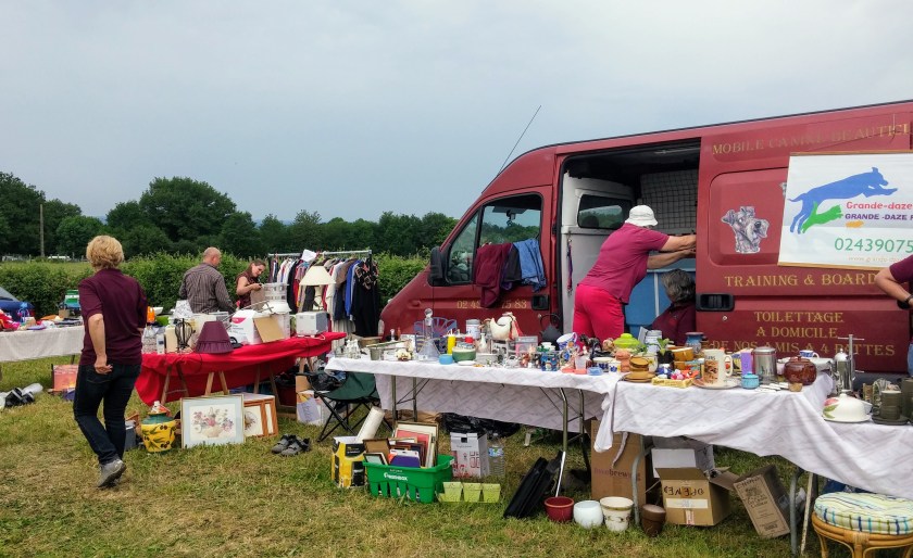 vide grenier